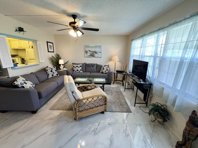 1 bedroom Condominium at 3 Islewood A #3, Islewood A Condo, Deerfield Beach — photo 3
