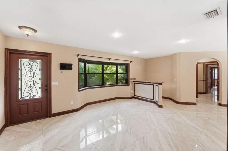 6 bedroom Single Family Residence at 12356 61st Lane, Acreage, West Palm Beach — photo 5