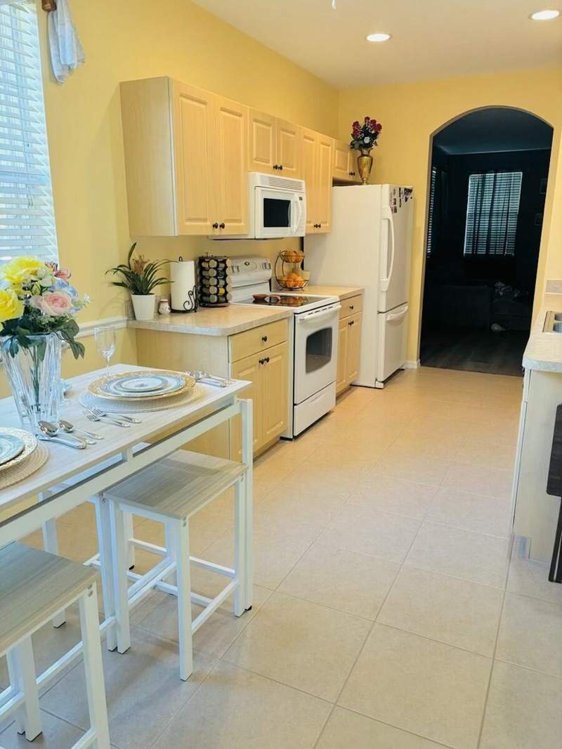 3 bedroom Townhouse at 2104 SE Eatonville Drive, East Lake Village No 2, Port St. Lucie — photo 5