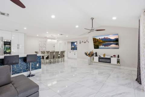 23451 SW 55th Avenue #B, Boca Raton FL - photo 7 of 49