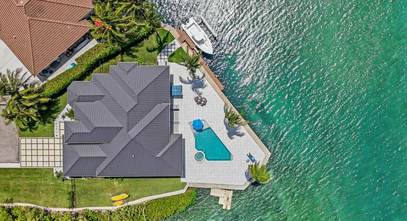 3 bedroom Single Family Residence at 974 Marlin Drive, Rio Vista Of Island Shores, Jupiter — photo 4