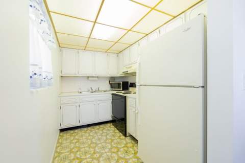 2840 Cynthia Lane #101, Lake Worth Beach FL - photo 10 of 44