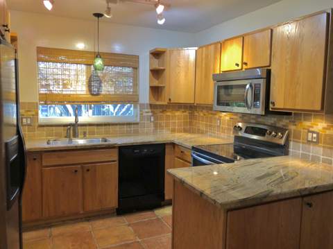 1031 Lincoln Street, Hollywood FL - photo 12 of 43