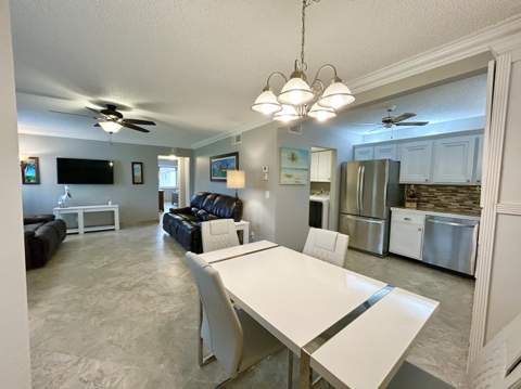 223 Pine Hov Circle #C-2, Greenacres FL - photo 16 of 61