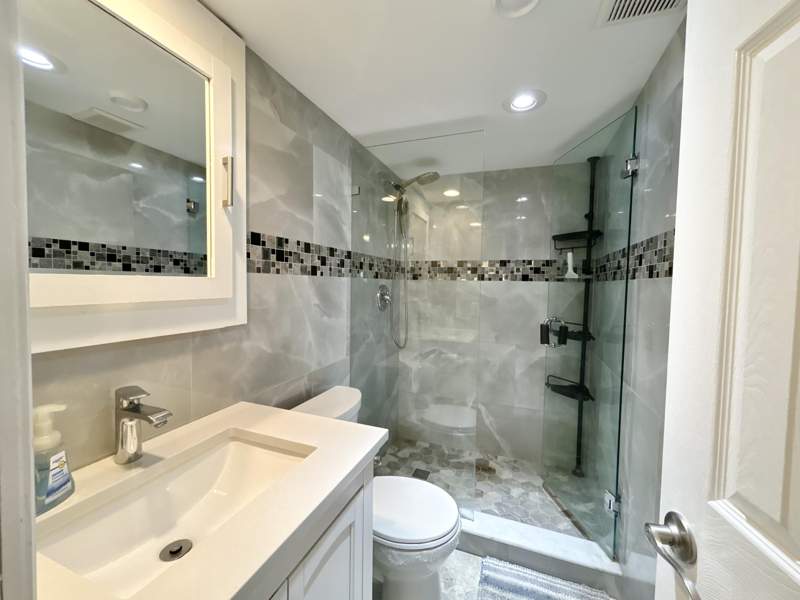 2 bedroom Condominium at 223 Pine Hov Circle #C-2, Pine Ridge South II Condo, Greenacres — photo 3