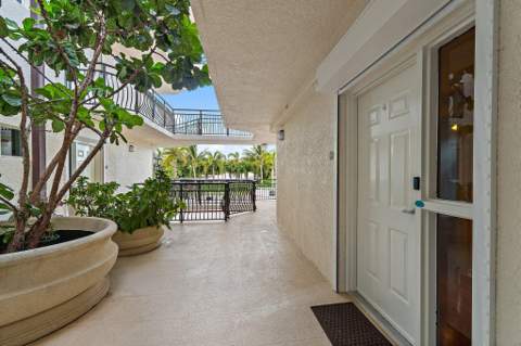 314 Inlet Way #101, Palm Beach Shores FL - photo 8 of 50