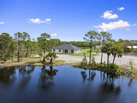 2565 Dyer Road, Port St. Lucie FL - photo 8 of 23