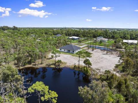 2565 Dyer Road, Port St. Lucie FL - photo 15 of 23
