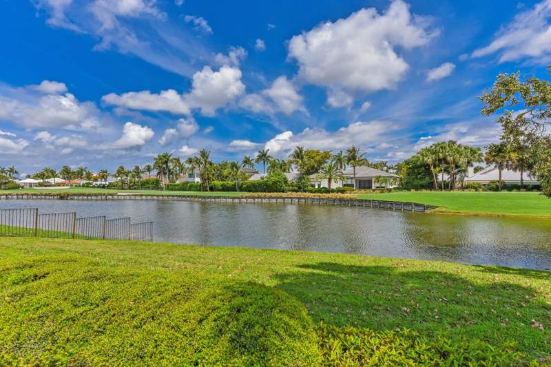 3 bedroom Single Family Residence at 17974 Foxborough Lane, St Andrews Country Club, Boca Raton — photo 2