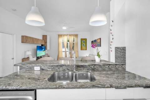 16423 Segovia Circle, Fort Lauderdale FL - photo 23 of 71