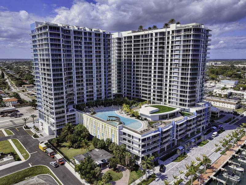 2 bedroom Condominium at 220 Lake Shore Drive #609, Nautilus 220 Condo, Lake Park — photo 3