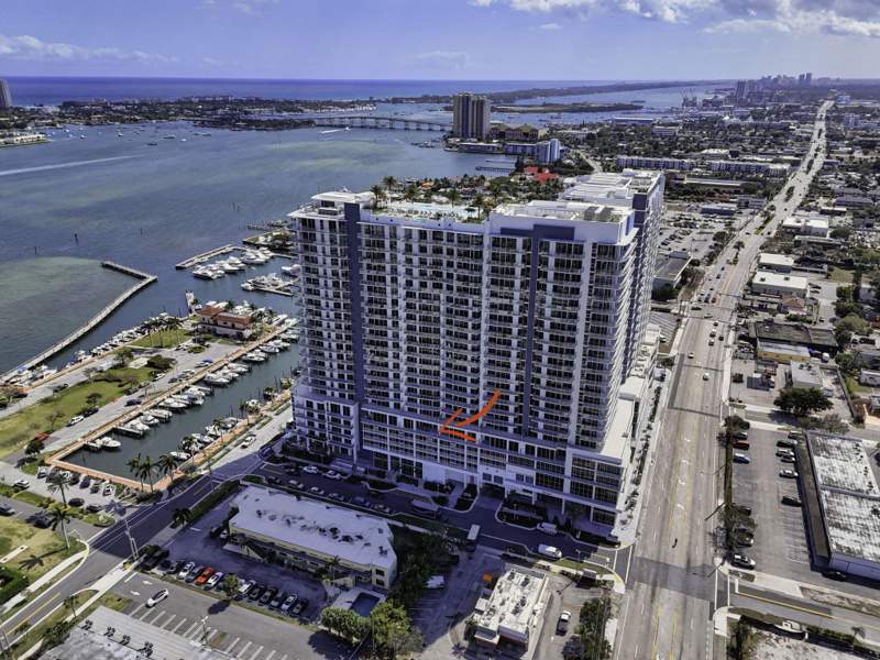 2 bedroom Condominium at 220 Lake Shore Drive #609, Nautilus 220 Condo, Lake Park — photo 5