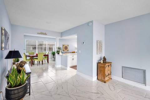 517 SW 18th Street, Boynton Beach FL - photo 7 of 50