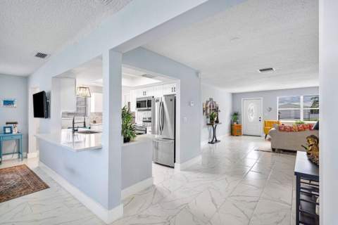 517 SW 18th Street, Boynton Beach FL - photo 8 of 50