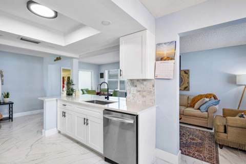 517 SW 18th Street, Boynton Beach FL - photo 10 of 50