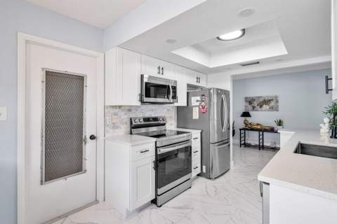 517 SW 18th Street, Boynton Beach FL - photo 11 of 50