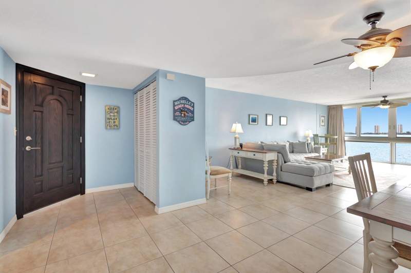 2 bedroom Condominium at 301 Lake Shore Drive #503, Lake Harbour Towers, Lake Park — photo 2