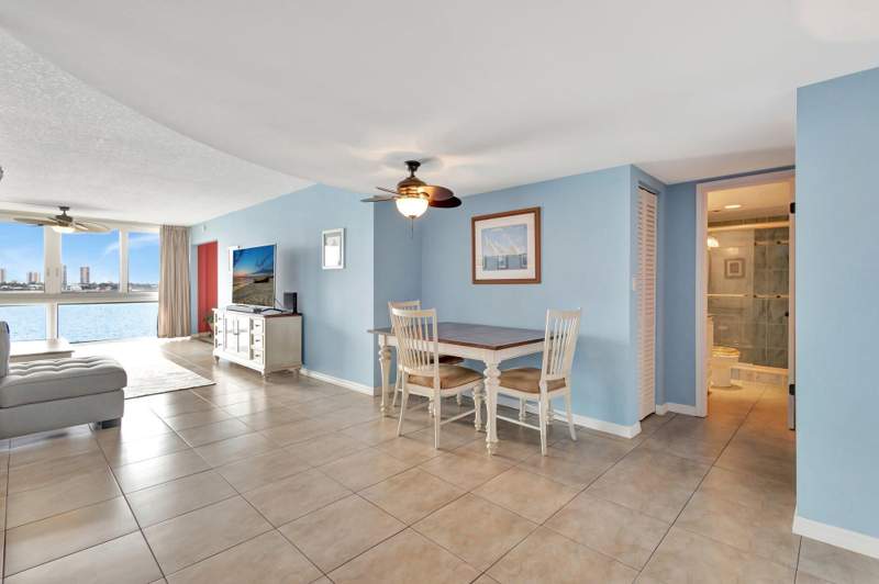 2 bedroom Condominium at 301 Lake Shore Drive #503, Lake Harbour Towers, Lake Park — photo 3