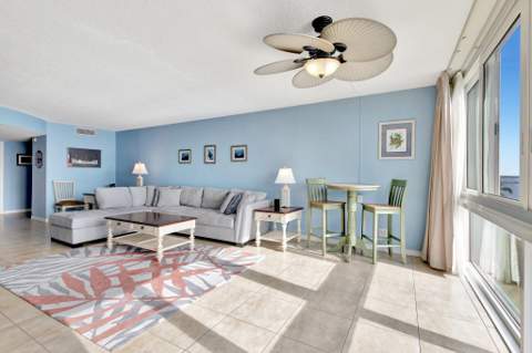 301 Lake Shore Drive #503, Lake Park FL - photo 11 of 36