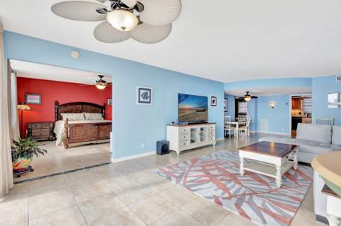 301 Lake Shore Drive #503, Lake Park FL - photo 14 of 36
