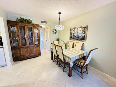 2132 Cambridge F, Deerfield Beach FL - photo 6 of 67