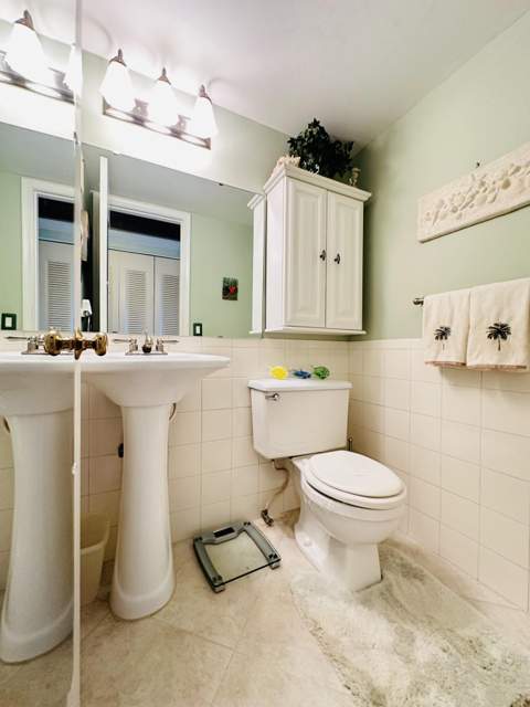2132 Cambridge F, Deerfield Beach FL - photo 13 of 67