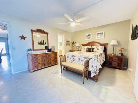2132 Cambridge F, Deerfield Beach FL - photo 15 of 67