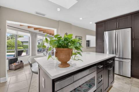 706 Foxpointe Circle, Delray Beach FL - photo 22 of 78