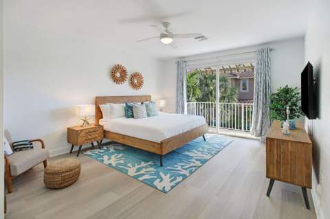 218 Pine Avenue, Lauderdale-By-The-Sea FL - photo 15 of 31