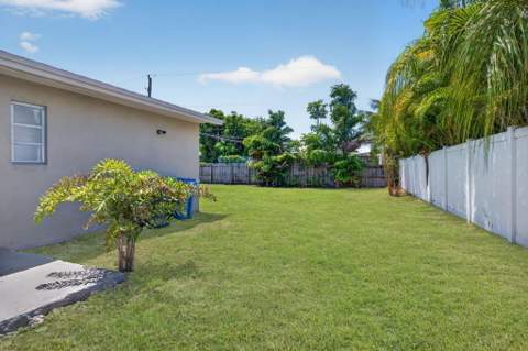 4807 NE 18th Avenue, Oakland Park FL - photo 23 of 29