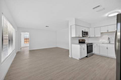 4807 NE 18th Avenue, Oakland Park FL - photo 6 of 29