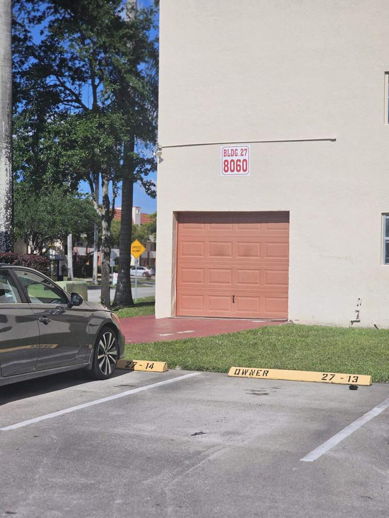 2 bedroom Condominium at 8060 Sunrise Lakes Drive #109, Sunrise Lakes 27 Condo, Sunrise — photo 3