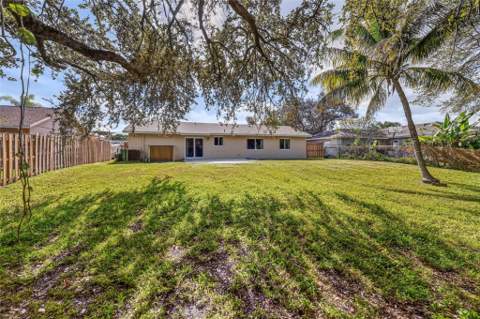 12541 SW 10th Court, Davie FL - photo 19 of 21