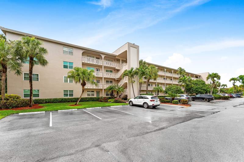 2 bedroom Condominium at 3301 Aruba Way #C1, Wynmoor Aruba Village A Condo, Coconut Creek — photo 2