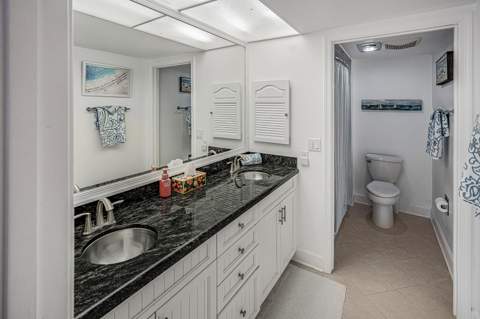 3901 SE Saint Lucie Boulevard #B-13, Stuart FL - photo 19 of 30