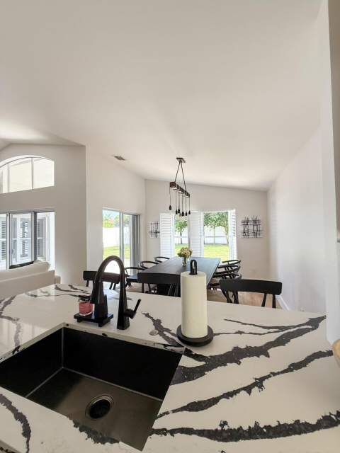 7895 Manor Forest Boulevard, Boynton Beach FL - photo 10 of 40
