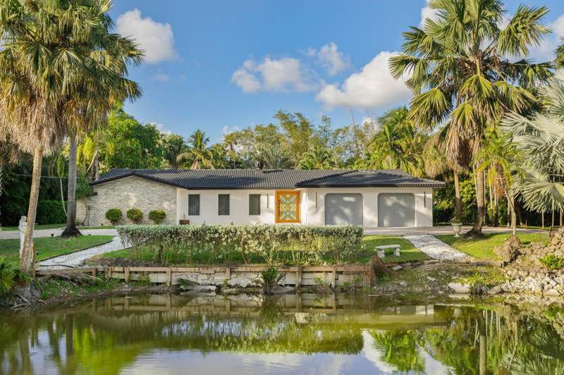 4 bedroom Single Family Residence at 11621 NW 21st Court, Plantation Acres, Plantation — photo 2