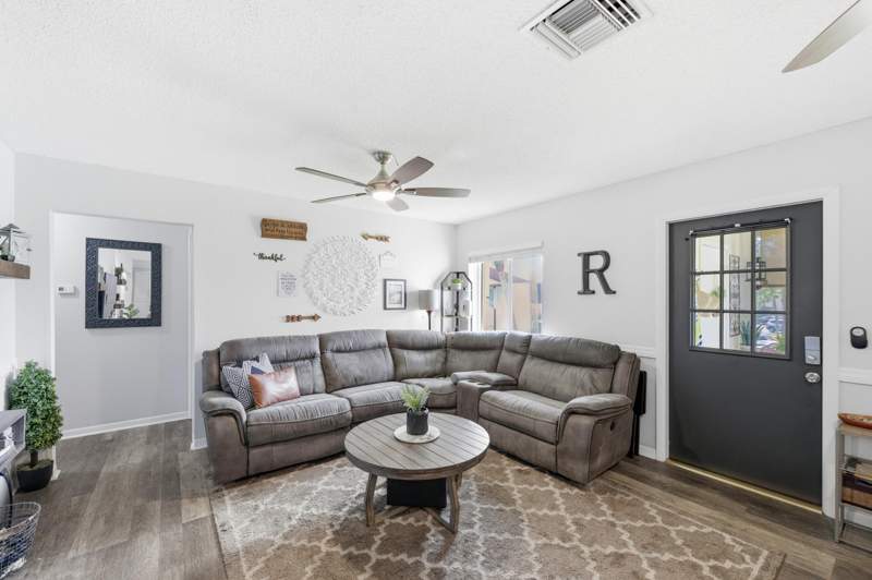 2 bedroom Condominium at 5883 La Paseos Drive #D-2, La Pinata Condo, Greenacres — photo 4