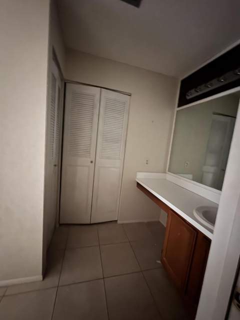 358 Quebec Court, Royal Palm Beach FL - photo 9 of 21