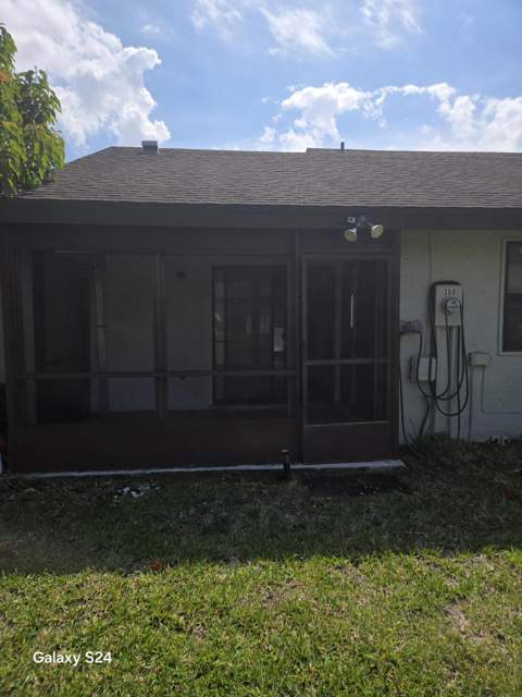 358 Quebec Court, Royal Palm Beach FL - photo 14 of 21