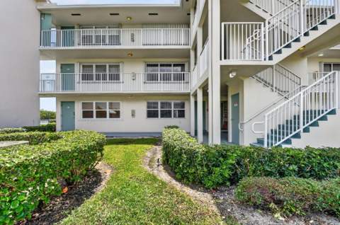 370 Horizon Street #107, Boynton Beach FL - photo 6 of 58