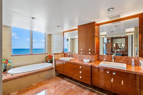 1460 S Ocean Boulevard #804, Lauderdale-By-The-Sea FL - photo 19 of 44