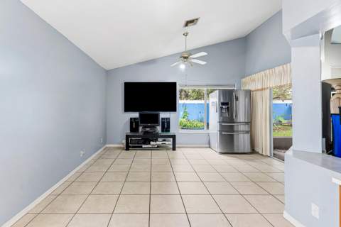 143 St Michaels Court, Jupiter FL - photo 12 of 27