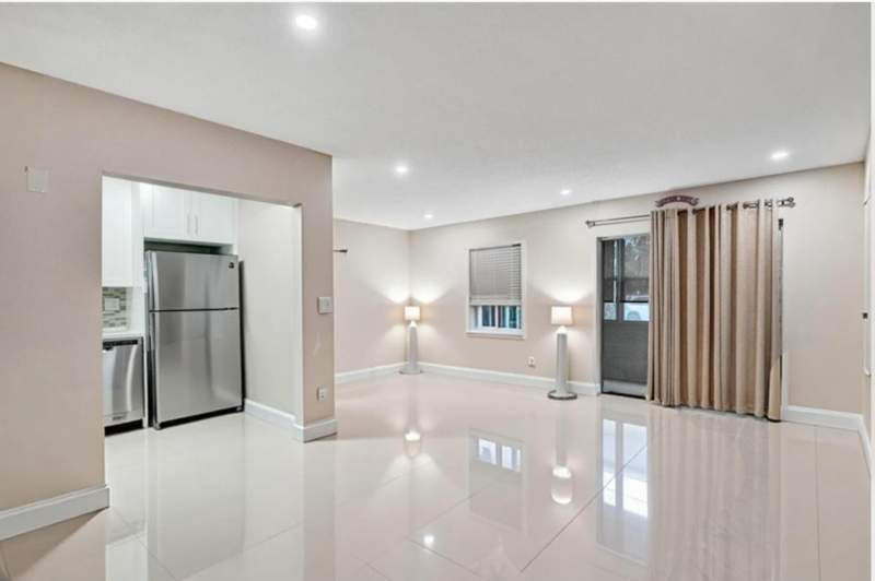 2 bedroom Condominium at 4980 E Sabal Palm Boulevard #124, Sabal Palm Village 2 Condo, Tamarac — photo 5