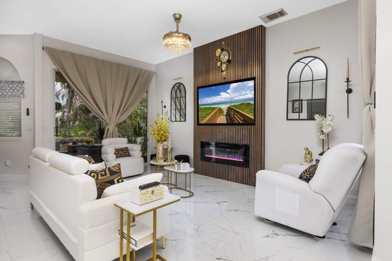 3 bedroom Single Family Residence at 713 SW St Croix Cove, LAKE CHARLES PHASE 2A, Port St. Lucie — photo 4