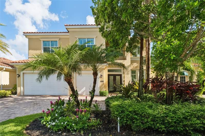 6 bedroom Single Family Residence at 12270 Sunnydale Drive, Hunters Chase Of Palm Beach Polo & Count, Wellington — photo 2