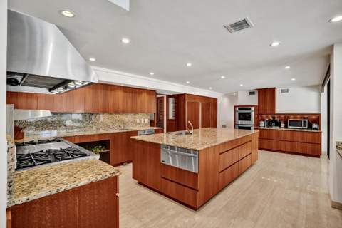 2441 SW 28th Avenue, Fort Lauderdale FL - photo 18 of 100