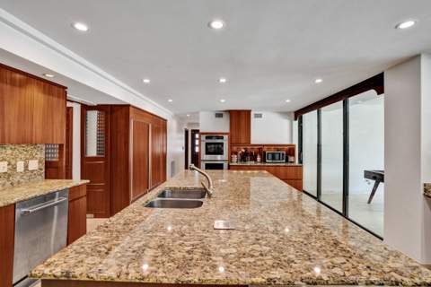 2441 SW 28th Avenue, Fort Lauderdale FL - photo 20 of 100