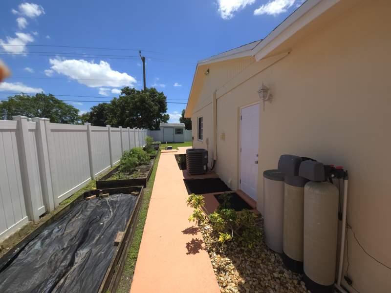 3 bedroom Single Family Residence at 4554 Franwood Drive, Franwood Pines, Delray Beach — photo 4