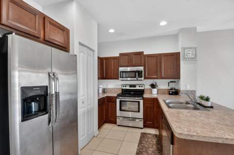1186 Paisley Court, Lake Worth Beach FL - photo 6 of 33